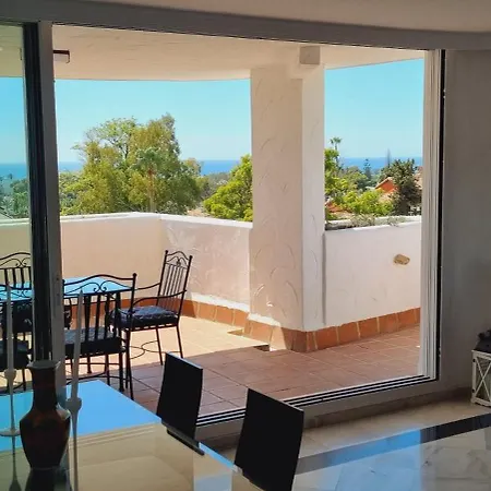 Duplex Nueva Andalucia Con Maravillosas Vistas Al Mar Apartament