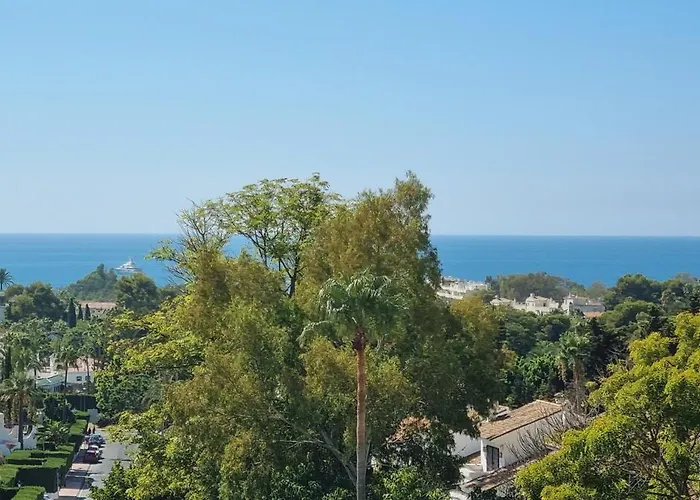 Duplex Nueva Andalucia Con Maravillosas Vistas Al Mar דירה מארבלה