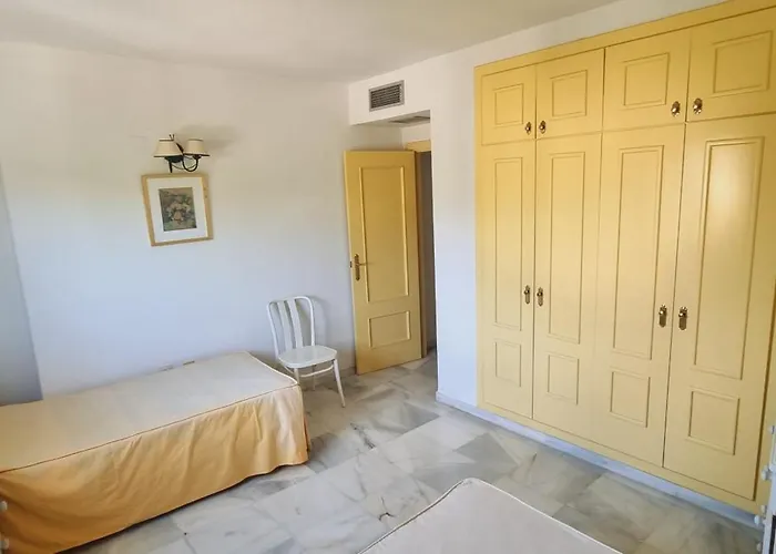 Duplex Nueva Andalucia Con Maravillosas Vistas Al Mar Apartment *