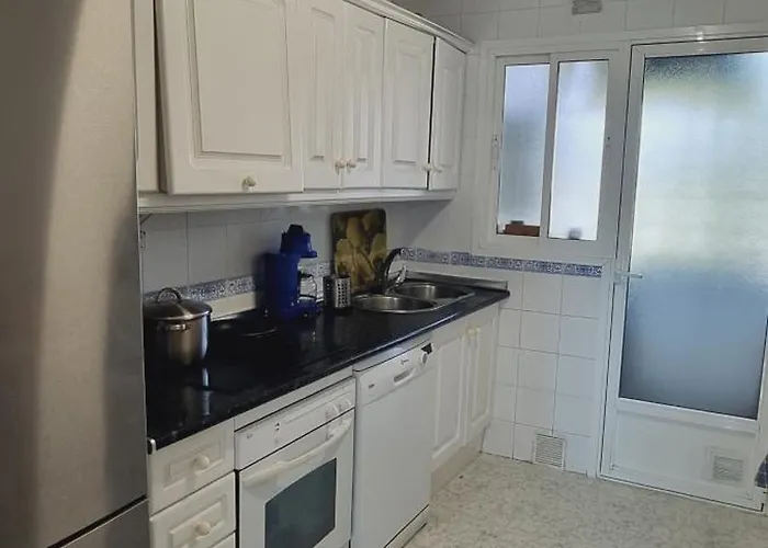 Duplex Nueva Andalucia Con Maravillosas Vistas Al Mar דירה