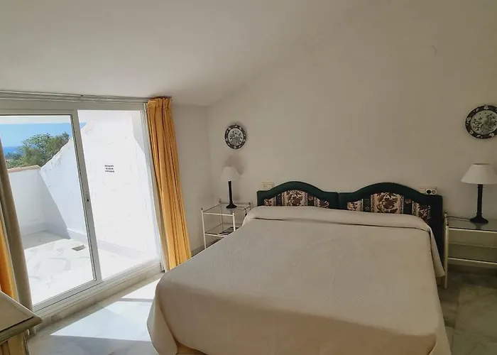 Duplex Nueva Andalucia Con Maravillosas Vistas Al Mar מארבלה